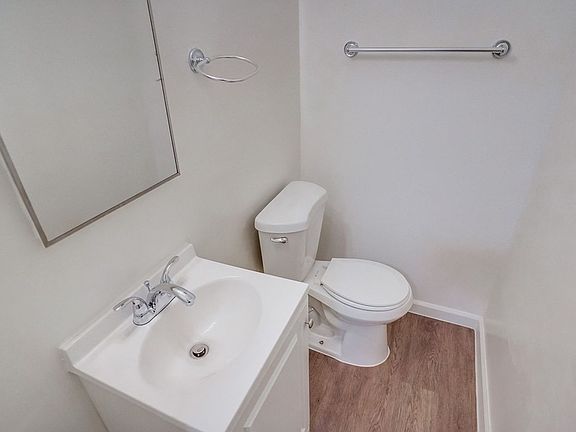 5th image of 6107-6117 11th Ave #4