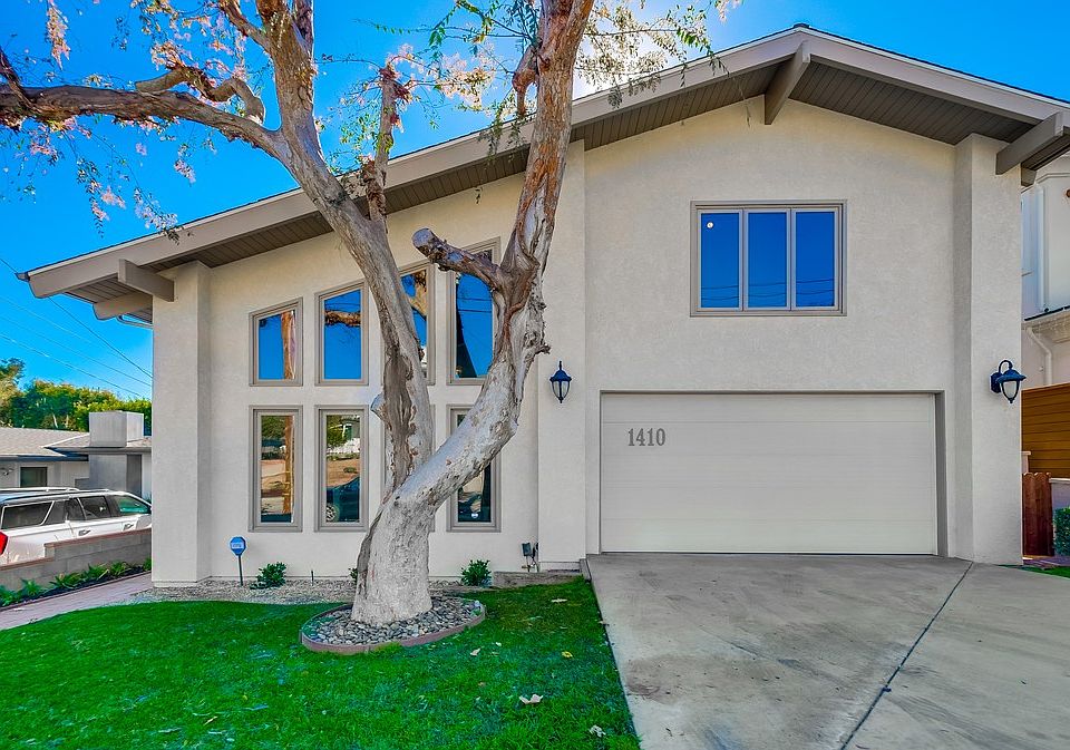 Beautiful curb appeal