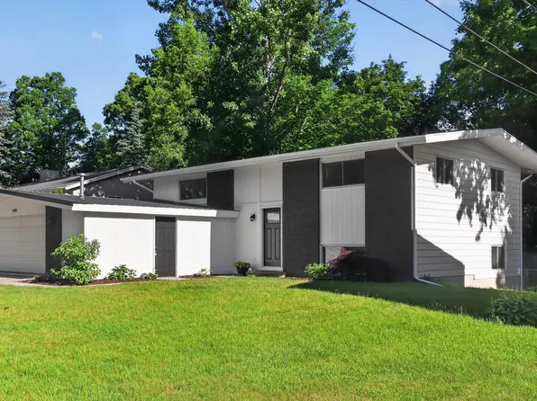 5043 New Orleans St NE, Rockford, MI 49341