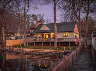 311 Shoreline Dr, Lexington, NC 27292