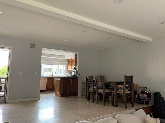 2nd image of 8 Serena Ct