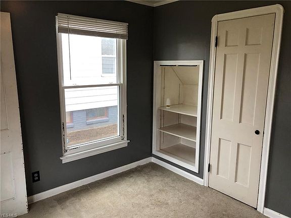3rd image of 14109 Clifford Ave