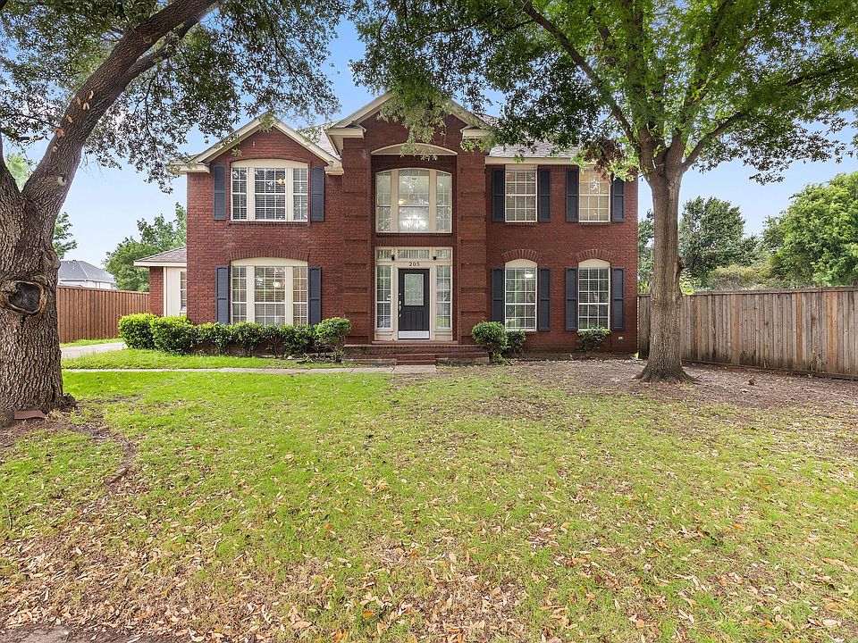 1st image of 205 Bayou Ct