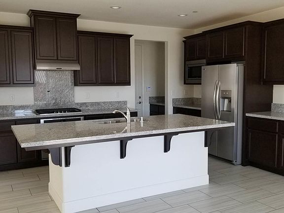 2nd image of 1335 Rainbow Crow Ln