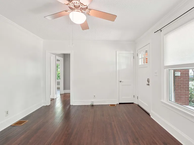 4800 Doris Ave — Photo 15