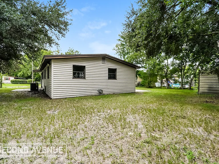 6863 Jack Horner Ln — Photo 21