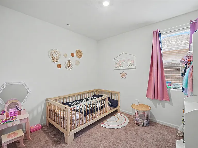 6518 Arena Way — Photo 6