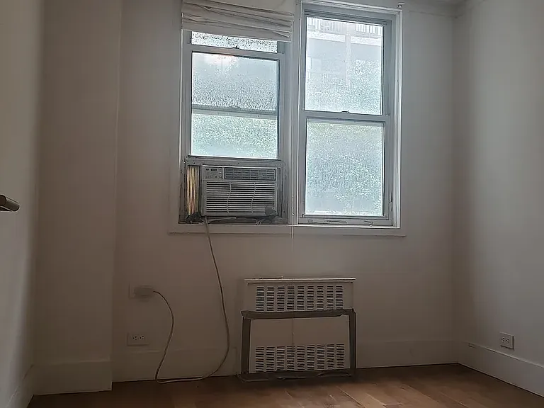 200 E 30th St #2-K — Photo 2