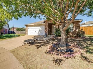 8921 Preakness Cir, Fort Worth, TX 76123