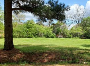 S Elm St, Hope, AR 71801