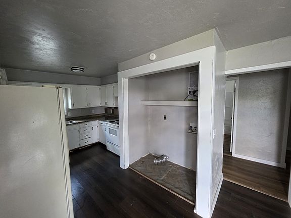 5th image of 109 N 7th St