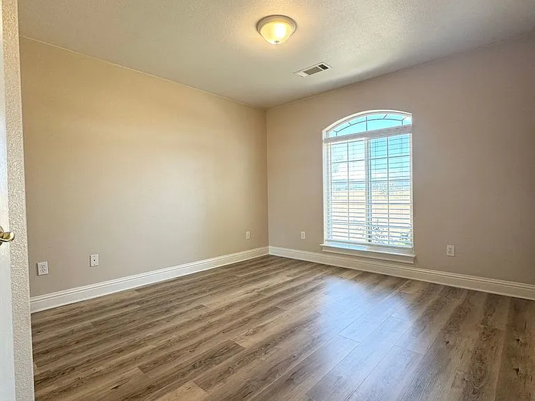 21789 Seven Lakes Ln — Photo 18