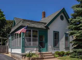 861 Raymond Ave, Saint Paul, MN 55114
