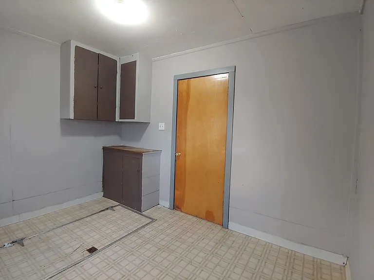 603 S Water St — Photo 11