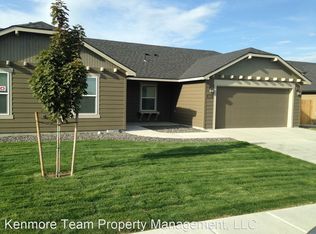 6913 Three Rivers Dr, Pasco, WA 99301