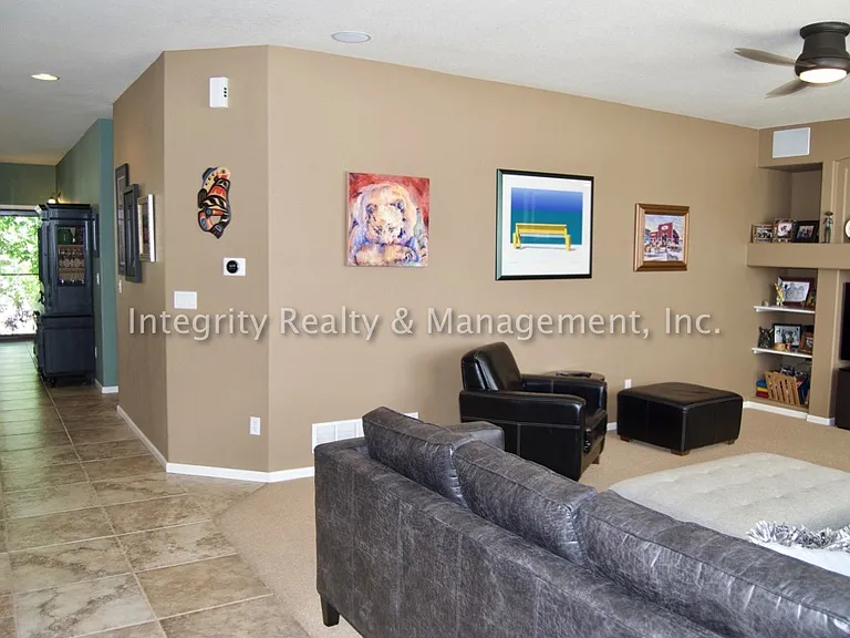 10328 Longwood Way — Photo 10