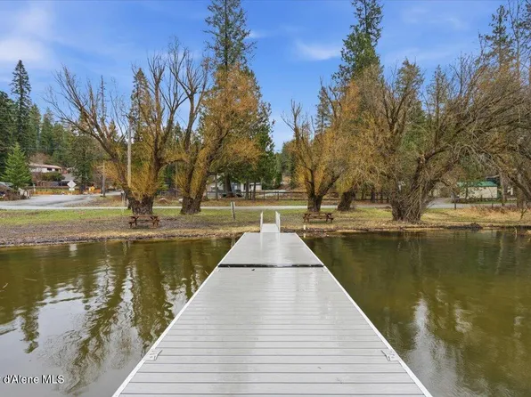 17045 W Cade Rd, Hauser, ID 83854