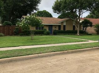 710 Mockingbird Dr, Lewisville, TX 75067