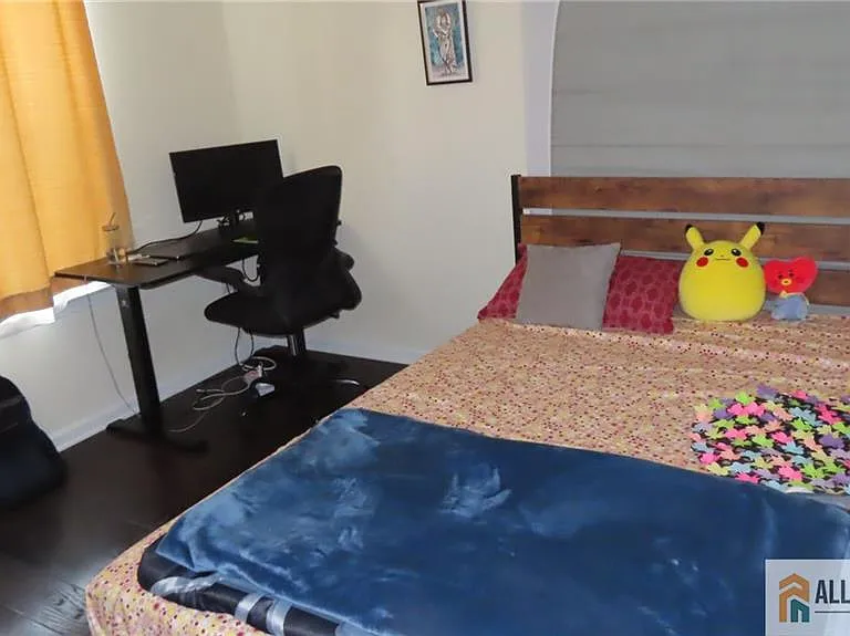 423 Micali Way #423 — Photo 11