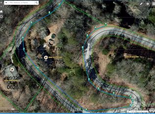 305 Rich Mountain Rd, Brevard, NC 28712