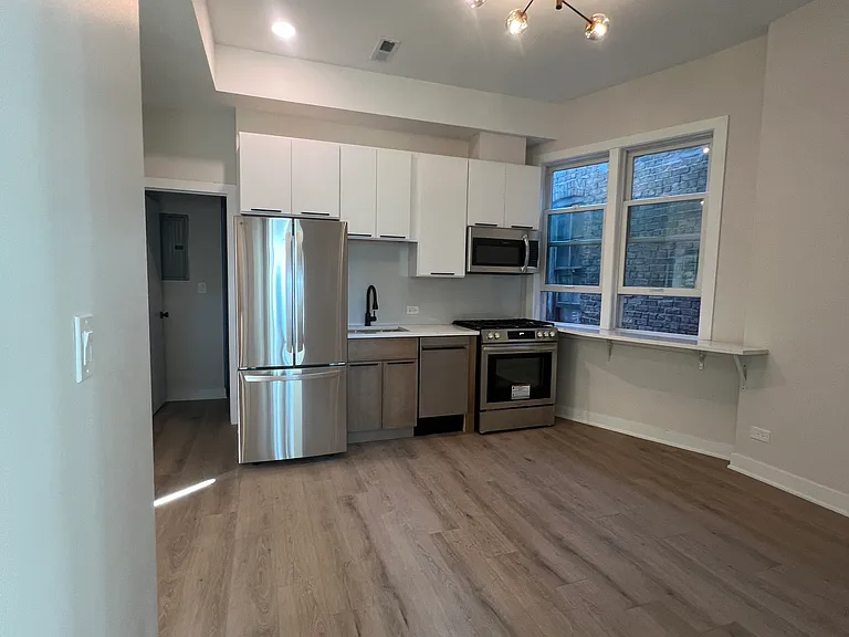 1531 W 18th St #2-C — Photo 8