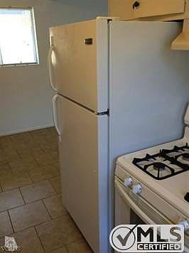 3rd image of 6390 Hummingbird St