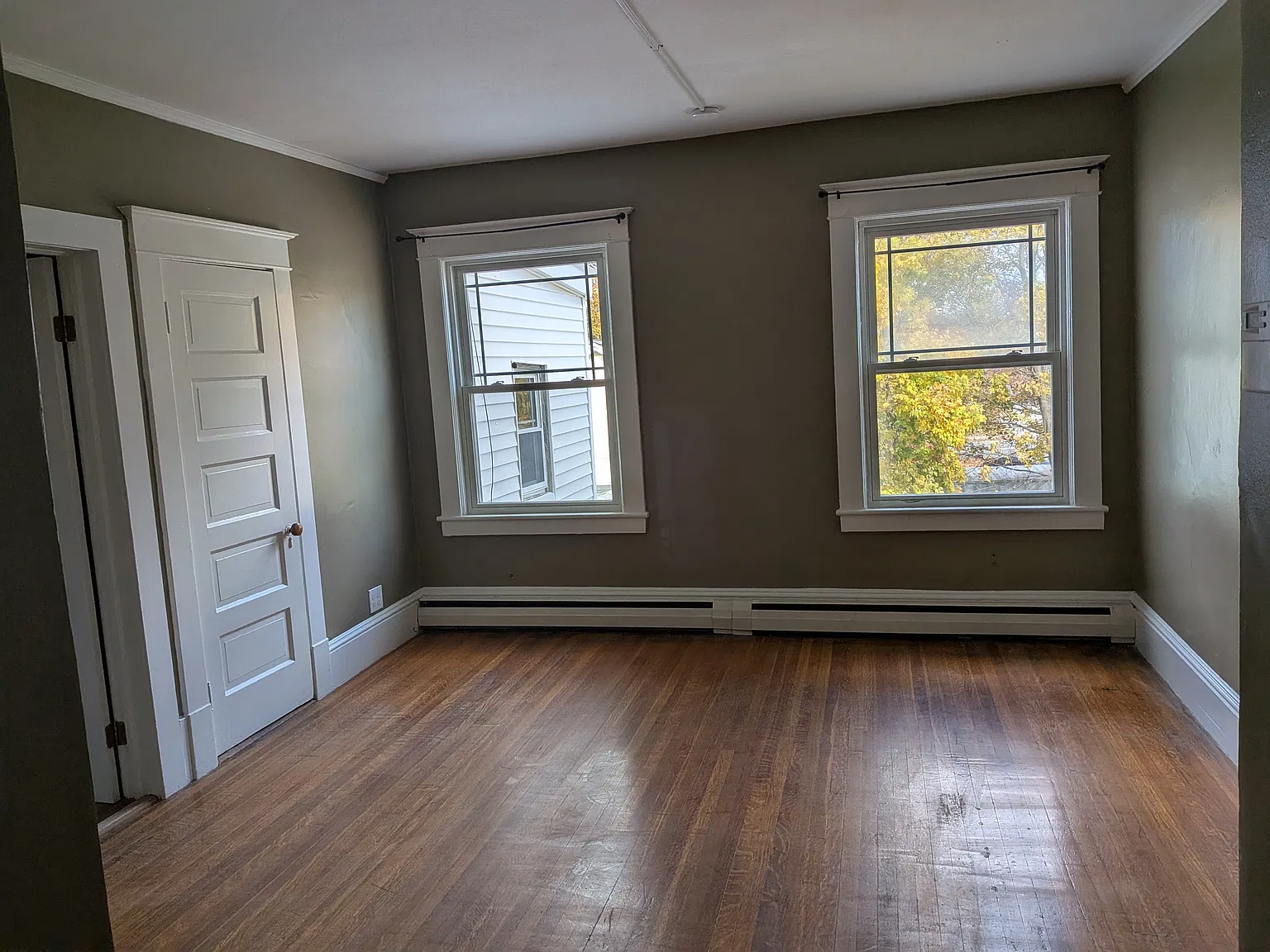 1 bed, $1,200 — Photo 1
