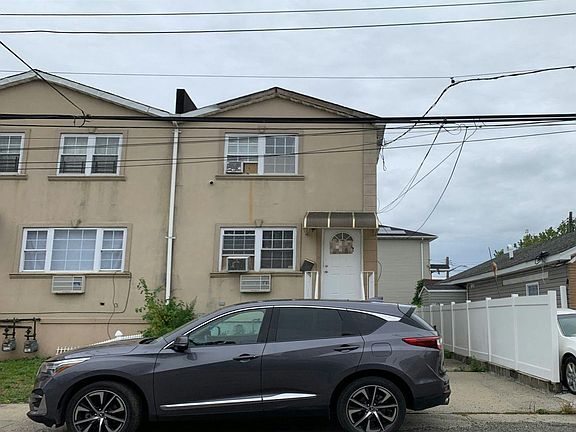 2nd image of 14832 236th St