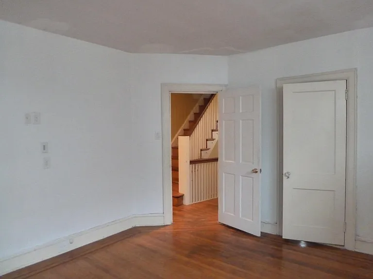 6243 Washington Ave — Photo 19
