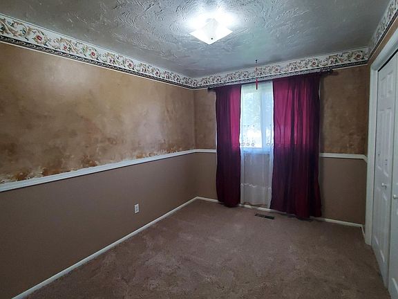 4th image of 3670 E Michelle St