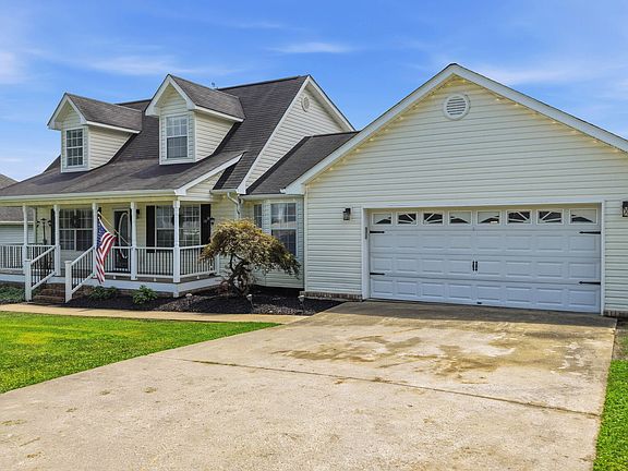 2nd image of 8450 Bay Run Dr
