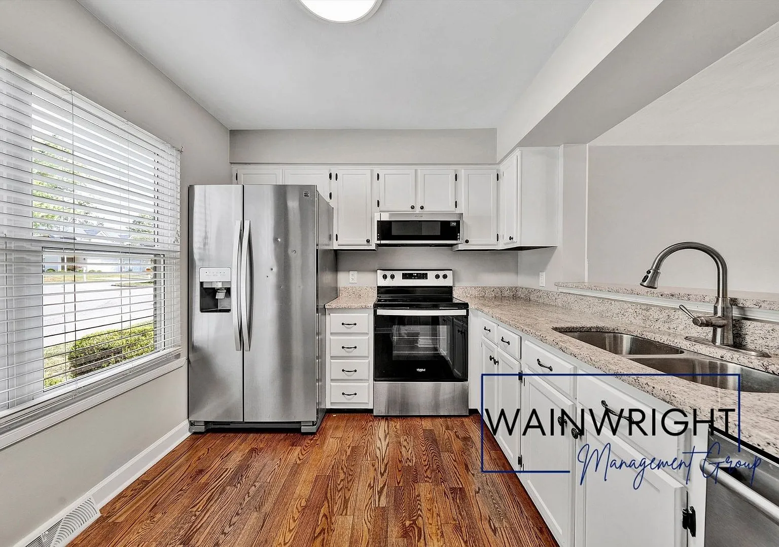 North County Townhome — Photo 2