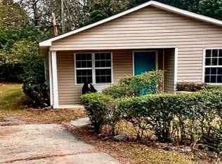 1105 College Cir S, Tifton, GA 31794