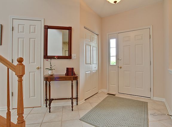 4th image of 443 Pine Lake Cir