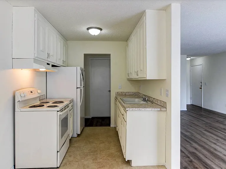 Victoria Flats Roseville — Photo 15