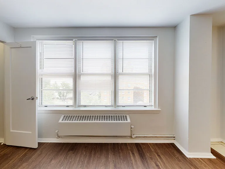 Dining/Living room