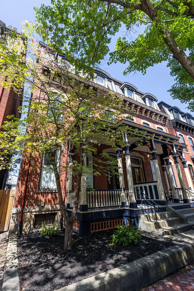 Building Photo - 1306 Liverpool St #3