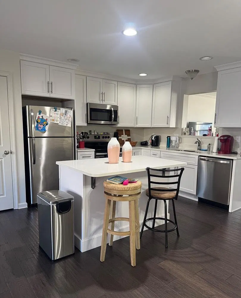 3 bed, 2.5 bath, 1800 sqft, $1,750 — Photo 4