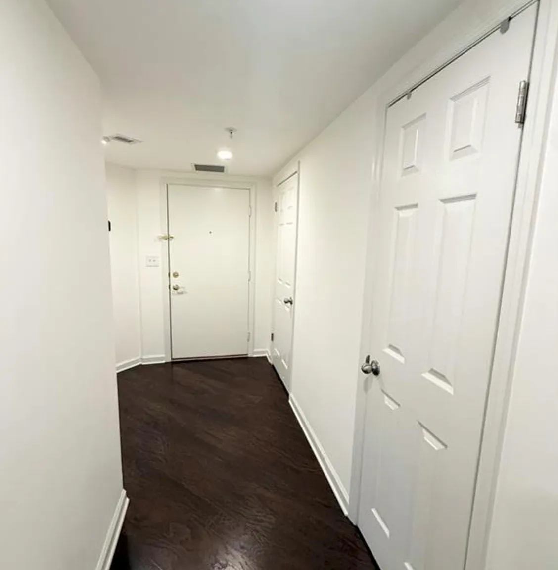 1 bed, 1.0 bath, $2,000 — Photo 3