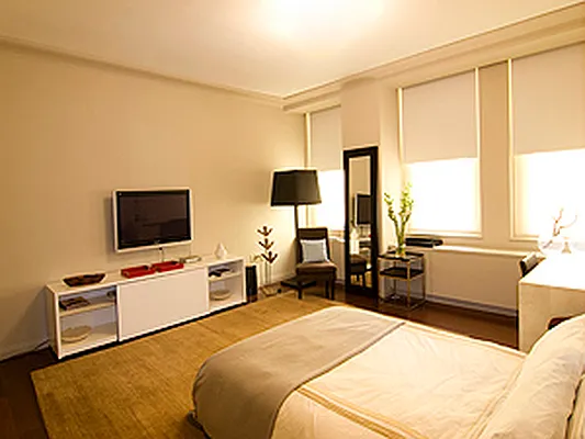 Rented by Corcoran | media 43