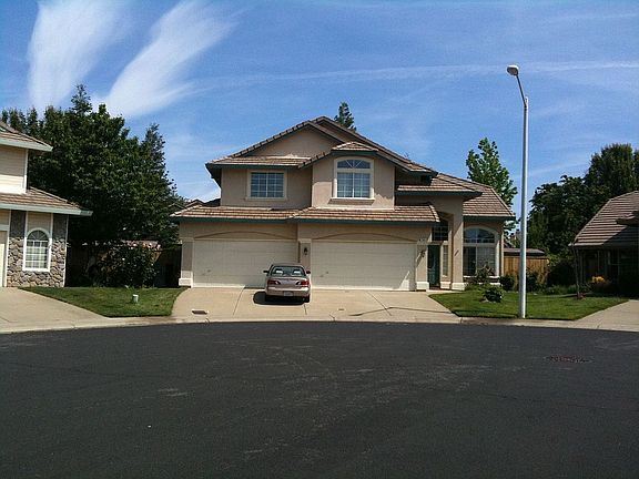 house in cul de sac
