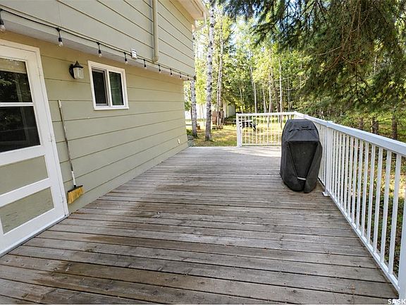 5th image of 303 Christel CRESCENT