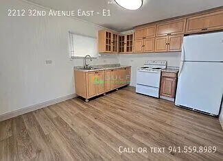 2212 32nd Ave E #E1 — Photo 4