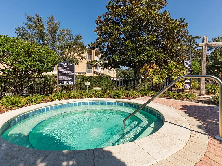 10075 Gate Pkwy N #405 — Photo 35