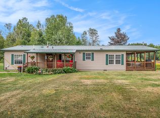 4063 Crump Rd, Cheboygan, MI 49721