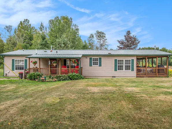 4063 Crump Rd, Cheboygan, MI 49721