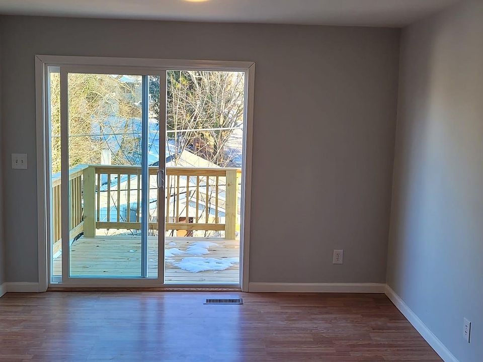 504 Hartley Ave, Beckley, WV 25801 Zillow