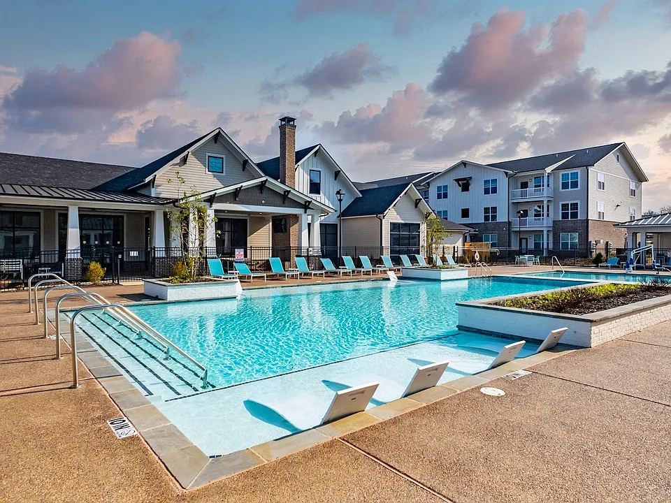 City Place at Germantown Apartments