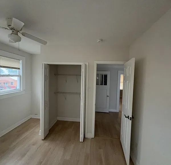 2904 W Chestnut St #3 — Photo 8