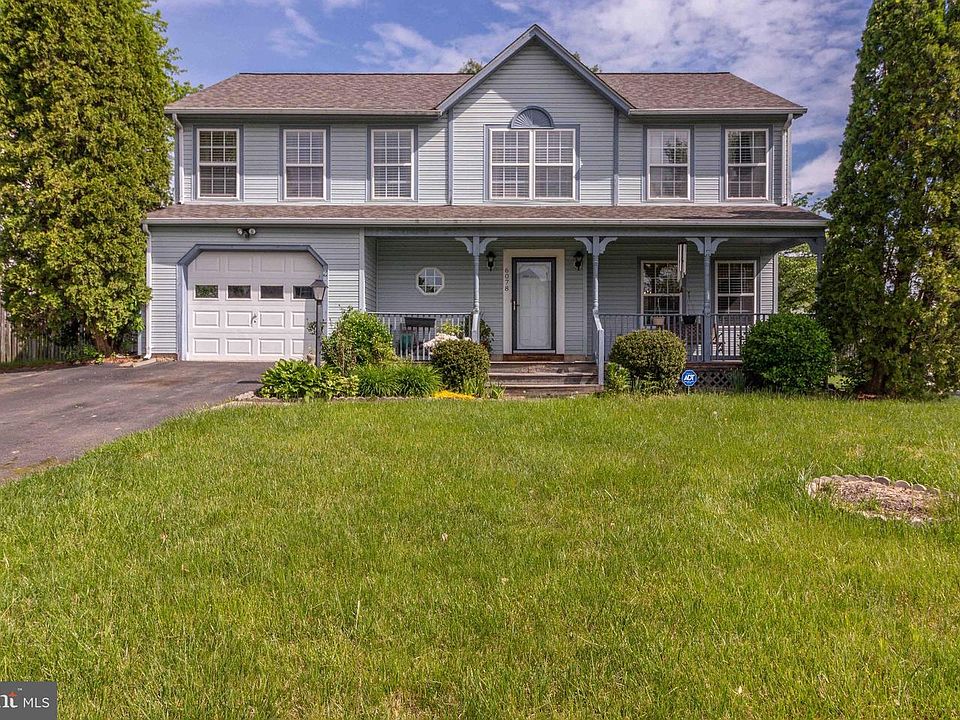 1st image of 6078 Oaklawn Ln
